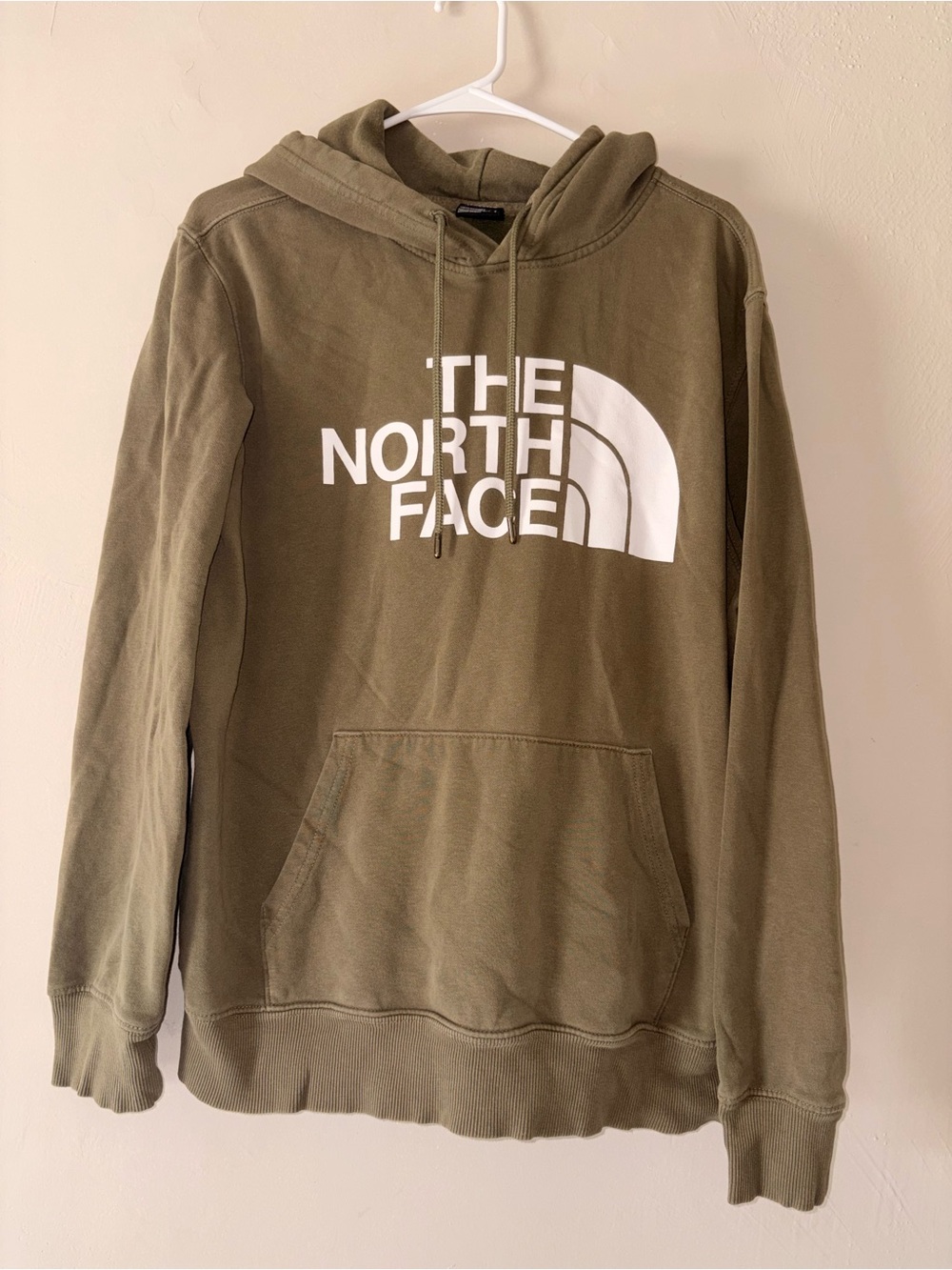 The North face men’s green hoodie sweatshirt